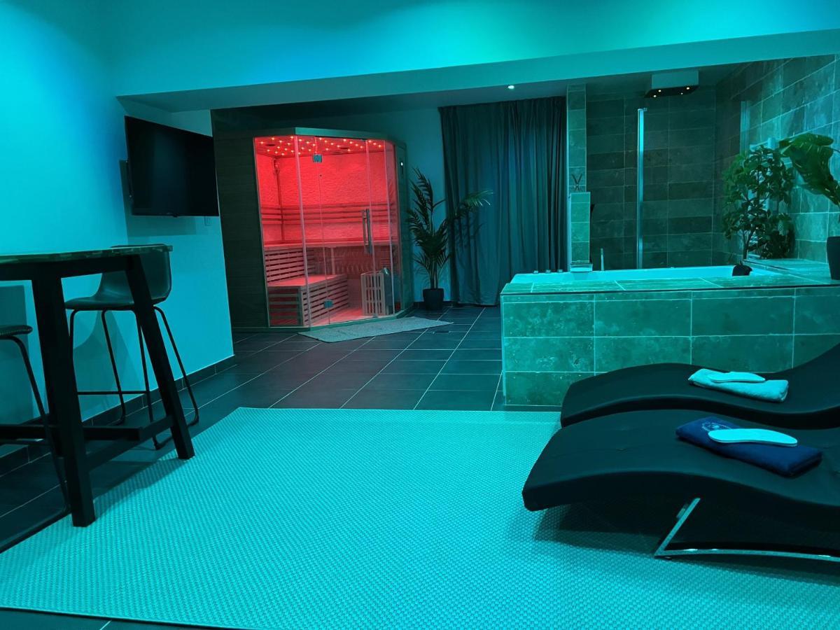 Appart Spa Privatif Laon Apartment Exterior photo
